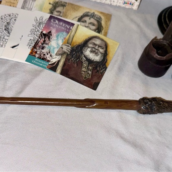 Harry Potter  Collector Set - Picture 5 of 9